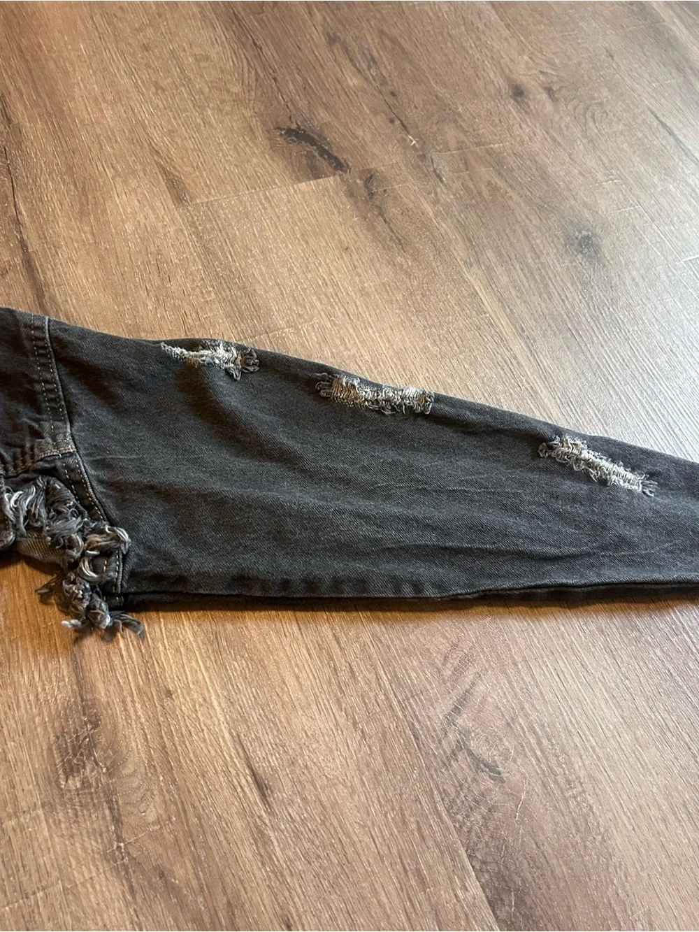 Taxi Cropped Distressed Black Denim Jacket Y2K size Women’s Small